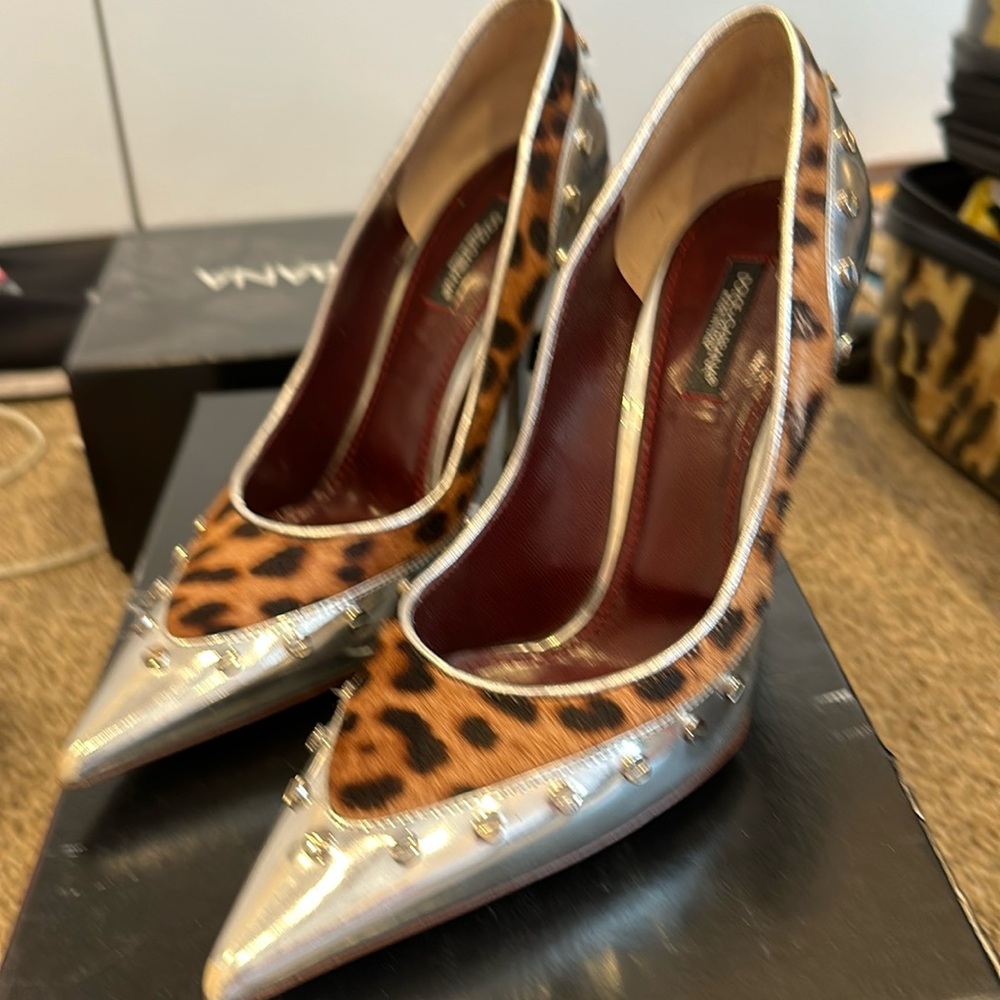 Dolce& Gabbana stiletto heels
